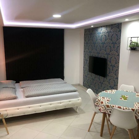 Apartment Ajla Tuzla Ngoại thất bức ảnh