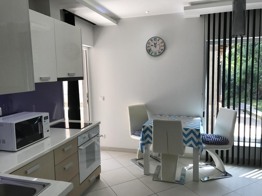 Apartment Ajla Tuzla Ngoại thất bức ảnh