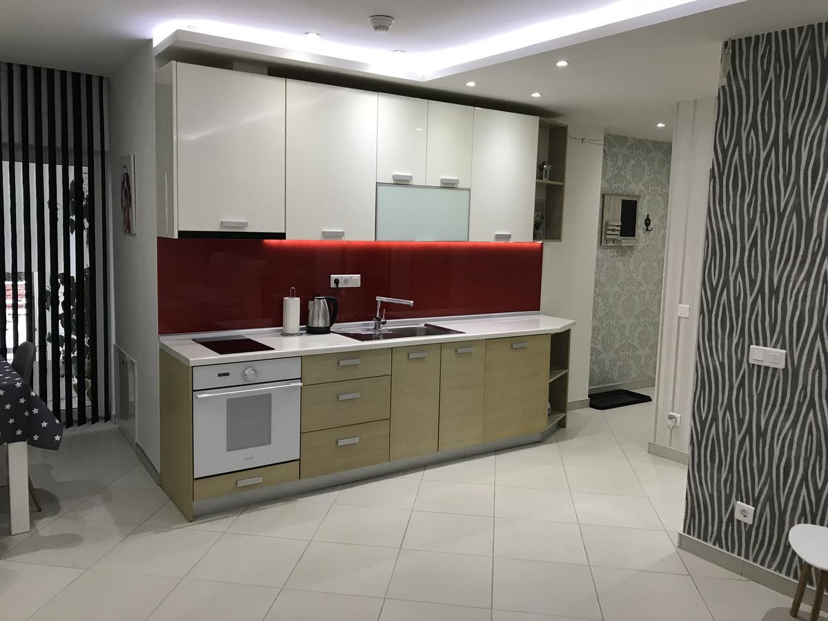 Apartment Ajla Tuzla Ngoại thất bức ảnh