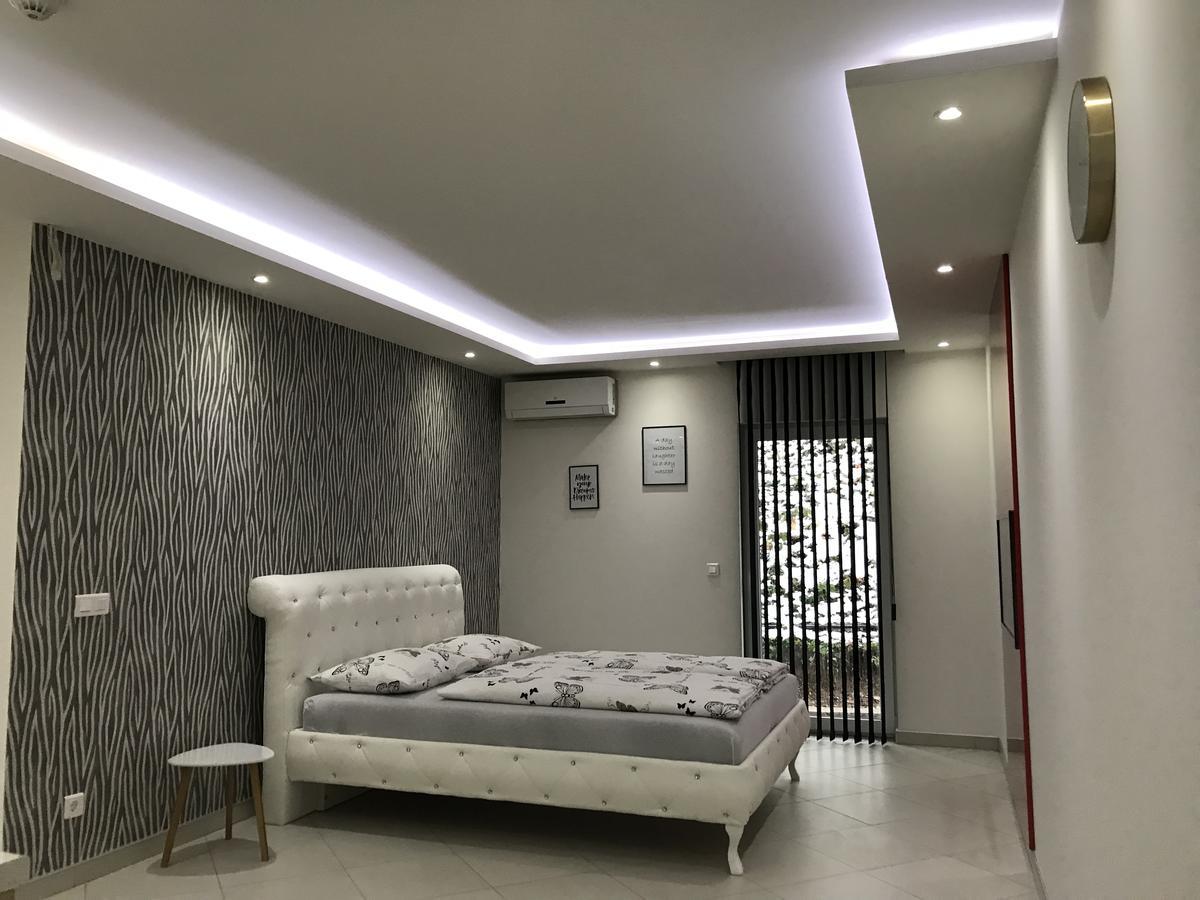 Apartment Ajla Tuzla Ngoại thất bức ảnh