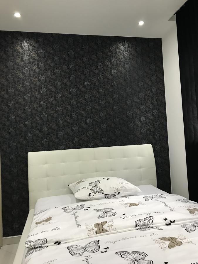 Apartment Ajla Tuzla Ngoại thất bức ảnh
