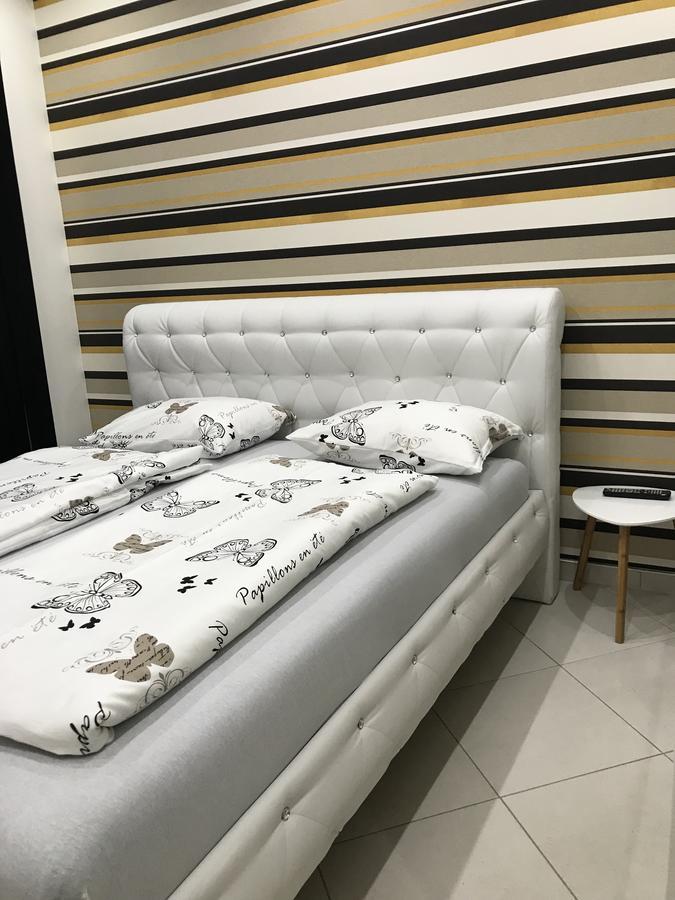 Apartment Ajla Tuzla Ngoại thất bức ảnh