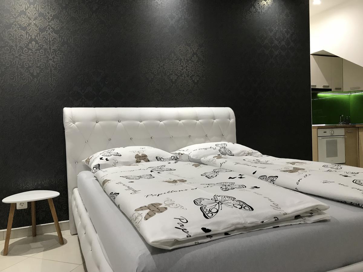 Apartment Ajla Tuzla Ngoại thất bức ảnh