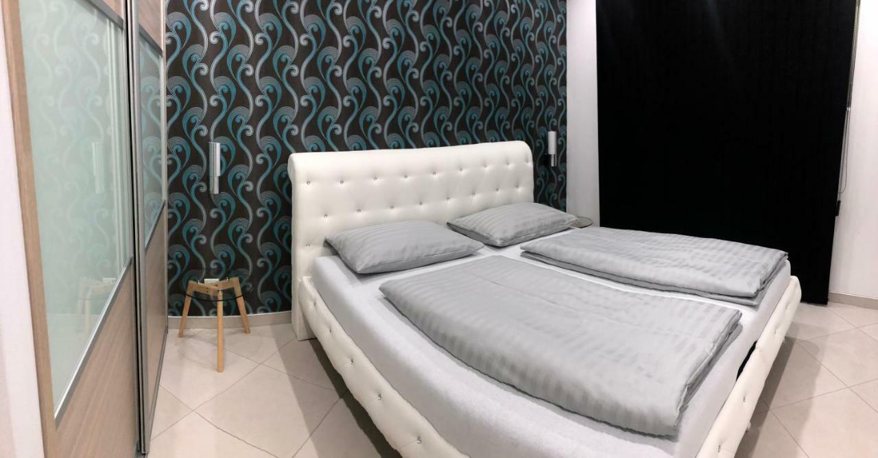 Apartment Ajla Tuzla Ngoại thất bức ảnh