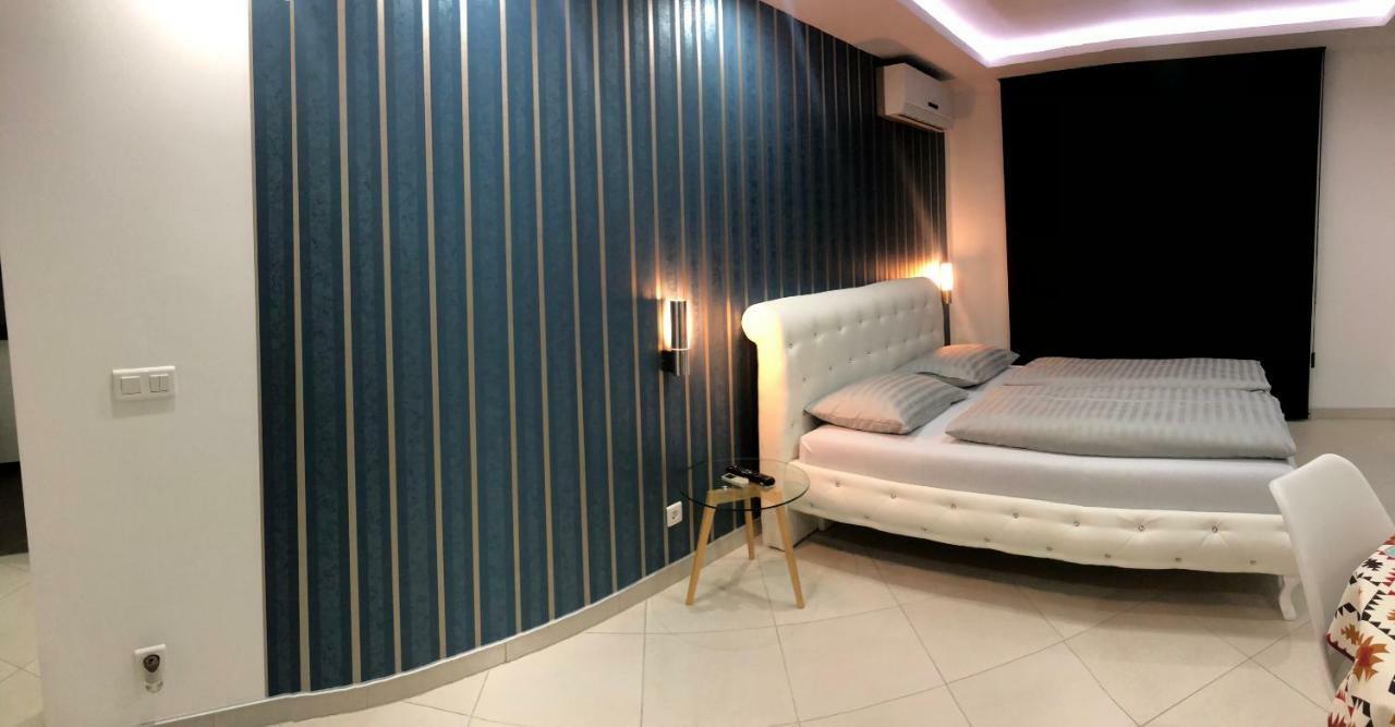 Apartment Ajla Tuzla Ngoại thất bức ảnh